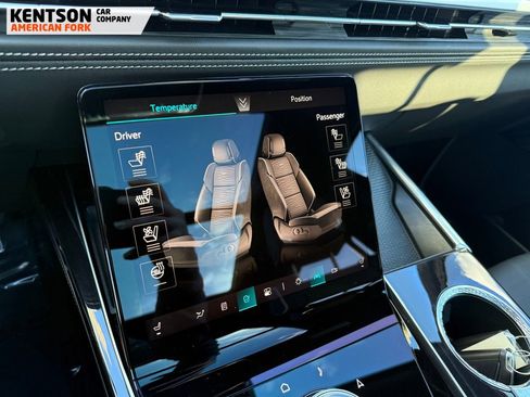 Used 2025 Cadillac Escalade ESV Sport image 30