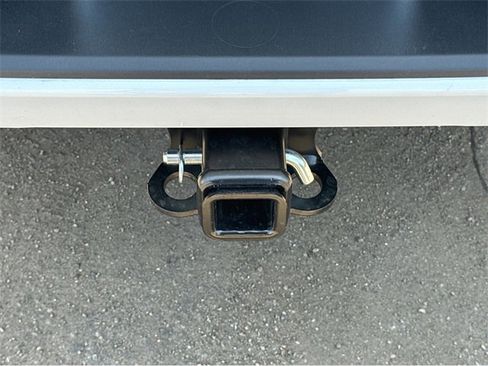 New 2025 GMC Sierra 2500 Denali Ultimate image 9