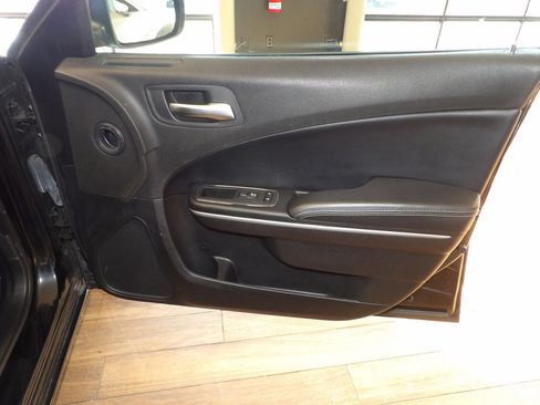 Used 2021 Dodge Charger SXT w/ Leather Interior Group image 12