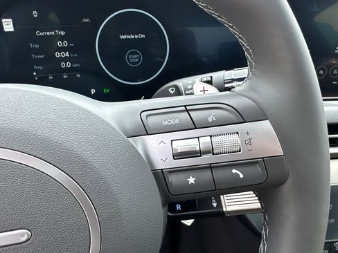 New 2025 Hyundai Sonata Limited image 15