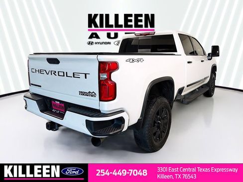 Used 2024 Chevrolet Silverado 2500 High Country w/ High Country Premium Package image 8