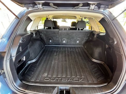Used 2017 Subaru Outback 2.5i AWD/4WD image 18