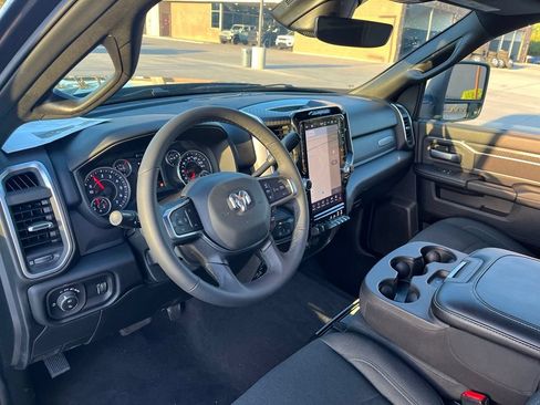 Used 2026 RAM 2500 Big Horn AWD/4WD image 14