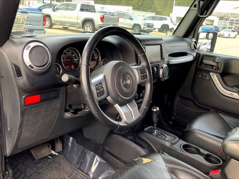 Used 2016 Jeep Wrangler Rubicon image 14