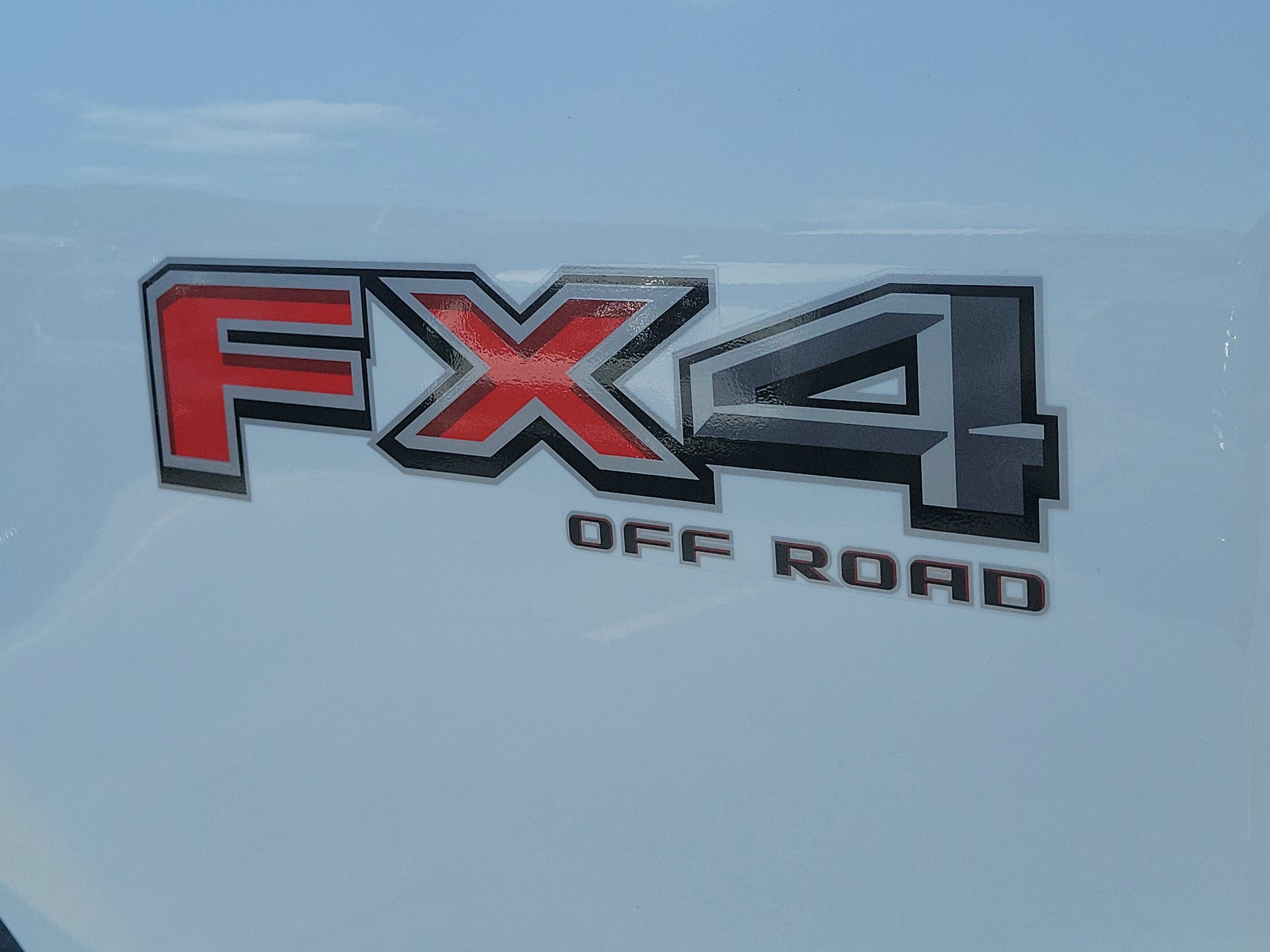 Used 2024 Ford F350 XL w/ FX4 Off-Road Package AWD/4WD image 10