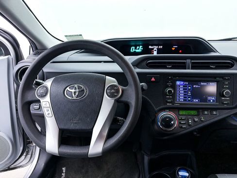 Used 2013 Toyota Prius C Three image 2