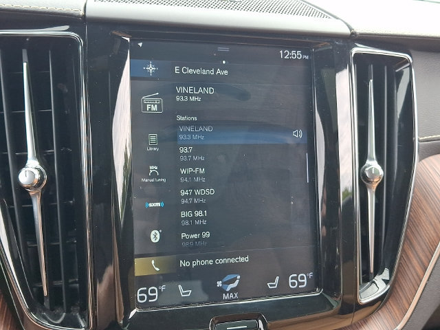 Used 2019 Volvo XC60 T6 Inscription w/ Protection Package Premier AWD/4WD image 18
