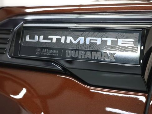 Used 2024 GMC Sierra 3500 Denali Ultimate AWD/4WD image 82