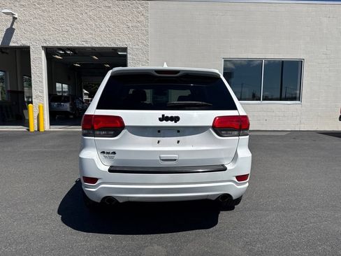Used 2014 Jeep Grand Cherokee Altitude AWD/4WD image 3