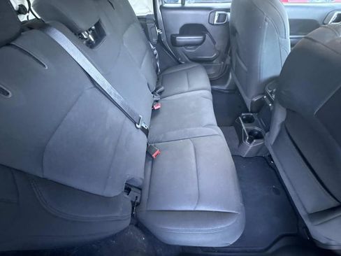 Used 2021 Jeep Wrangler Unlimited Sport image 16