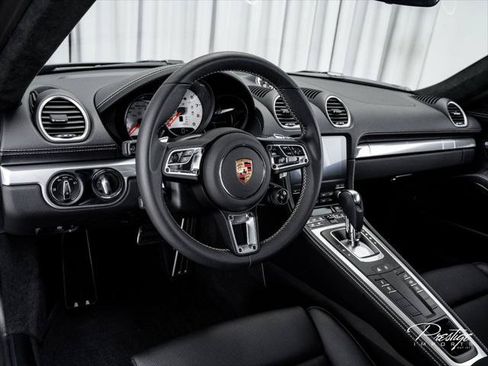 Used 2025 Porsche 718 Cayman GTS RWD image 25