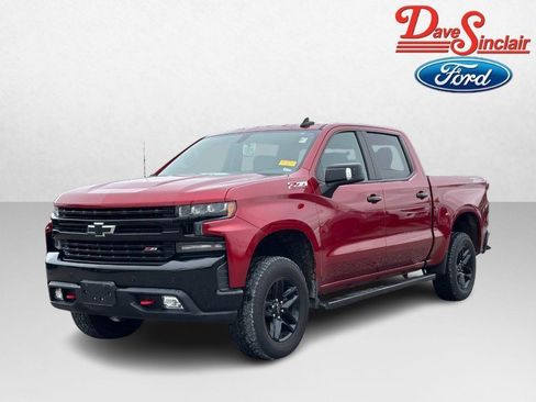Used 2021 Chevrolet Silverado 1500 LT Trail Boss w/ Convenience Package II image 1