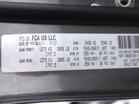 Used 2018 Jeep Cherokee Trailhawk w/ Quick Order Package 27L AWD/4WD image 53