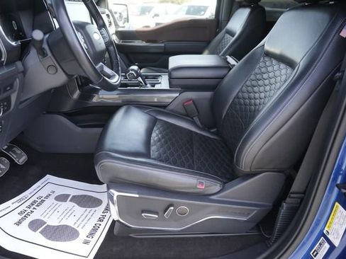 Used 2022 Ford F150 Lariat w/ Equipment Group 502A High image 9