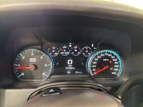 Used 2018 Chevrolet Tahoe Premier image 18