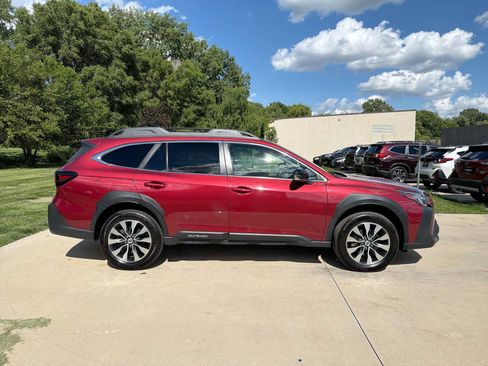 Certified 2024 Subaru Outback Limited XT AWD/4WD image 7