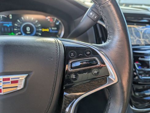 Used 2016 Cadillac Escalade ESV Platinum image 16