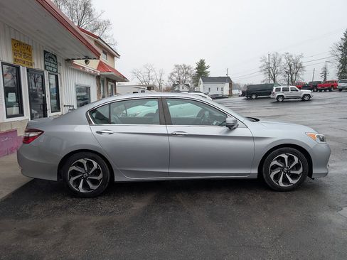 Used 2017 Honda Accord EX-L image 14