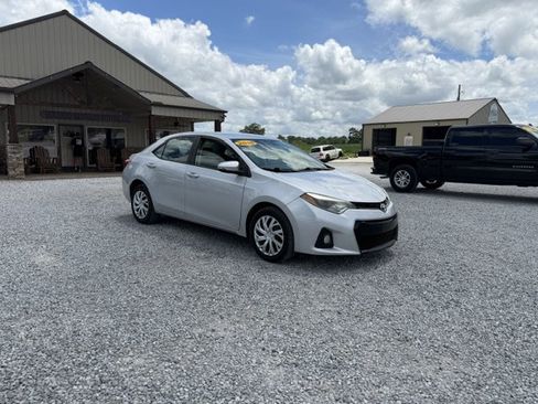 Used 2016 Toyota Corolla S FWD image 1