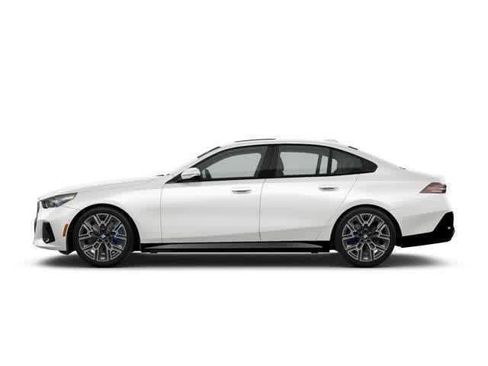 New 2026 BMW 540i xDrive 540i xDrive w/ M Sport Package image 3