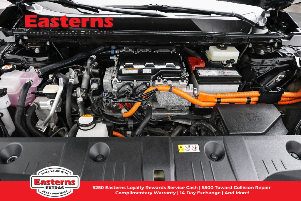 Used 2023 Subaru Solterra AWD image 8