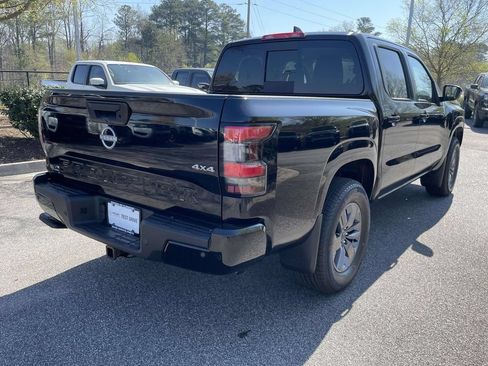 New 2026 Nissan Frontier SV w/ All-Weather Content Package AWD/4WD image 8