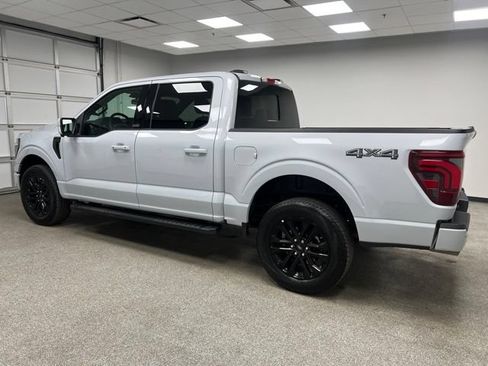 Used 2025 Ford F150 Lariat AWD/4WD image 6