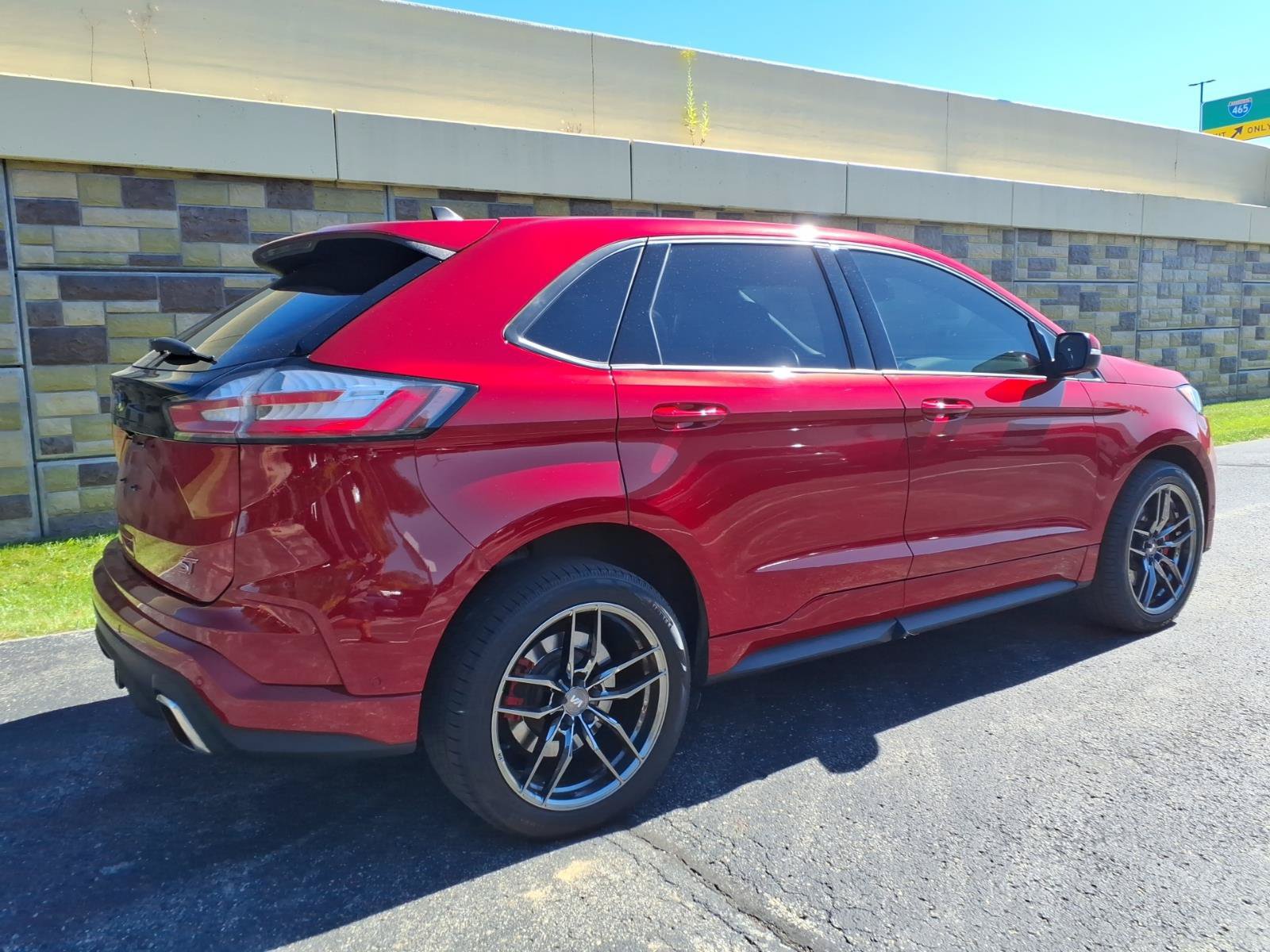 Used 2020 Ford Edge ST w/ Equipment Group 401A AWD/4WD image 11