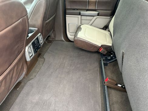 Used 2020 Ford F150 Limited image 14