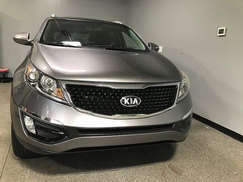Used 2014 Kia Sportage EX FWD image 8