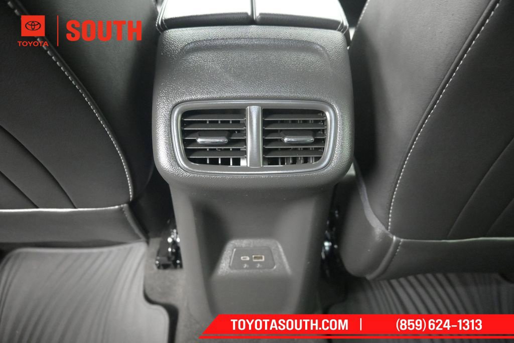 Used 2026 Buick Envision Preferred AWD/4WD image 31