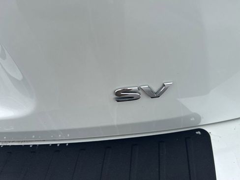 Used 2018 Nissan Pathfinder SV w/ SV All Weather Package image 11