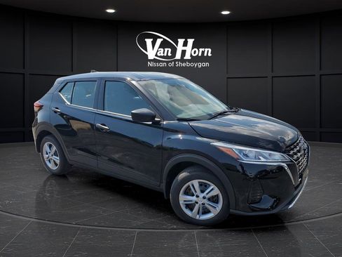 New 2025 Nissan Kicks Play S image 34