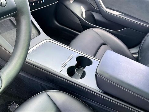 Used 2023 Tesla Model 3 Standard Range RWD image 13