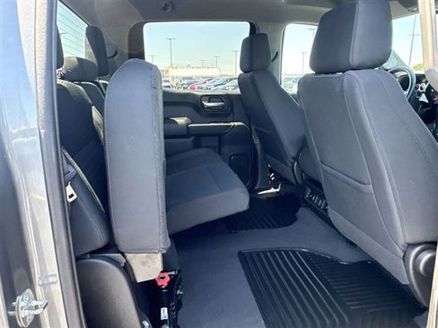 Certified 2022 Chevrolet Silverado 1500 LT AWD/4WD image 25