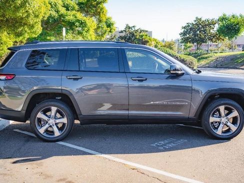 Used 2021 Jeep Grand Cherokee L Limited image 10