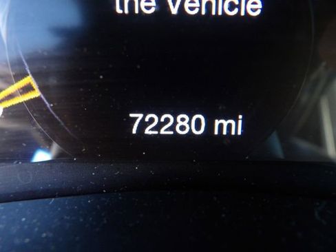 Used 2022 Jeep Grand Cherokee Laredo X AWD/4WD image 32