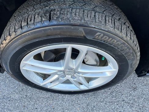 Used 2015 Audi Q5 2.0T Premium Plus w/ Technology Package image 28