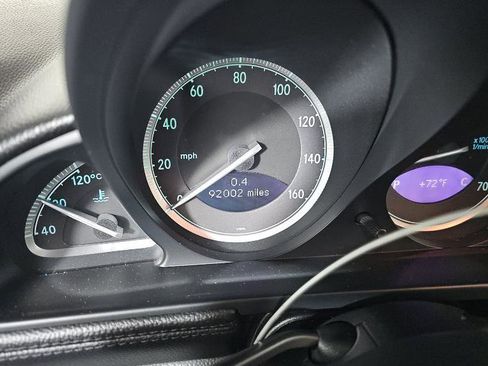 Used 2005 Mercedes-Benz SL 500 image 8