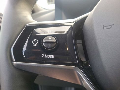 Used 2024 BMW i5 eDrive40i w/ Premium Package RWD image 22