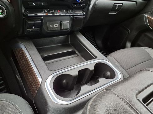 Used 2020 Chevrolet Silverado 1500 RST w/ True North Edition image 27