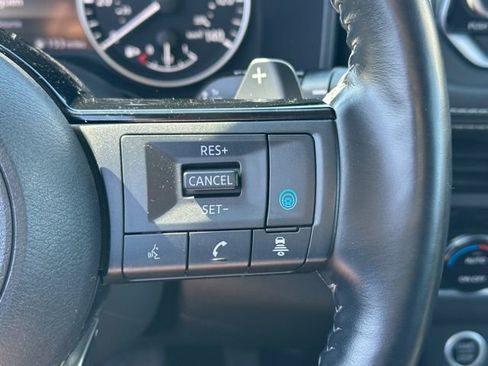 Certified 2023 Nissan Rogue SV w/ SV Premium B Package image 39