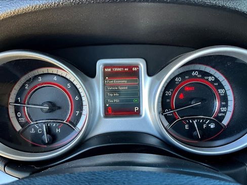 Used 2019 Dodge Journey GT image 23