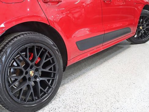 Used 2018 Porsche Macan GTS image 12