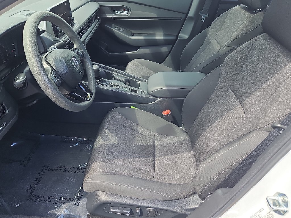 Certified 2023 Honda Accord EX image 28