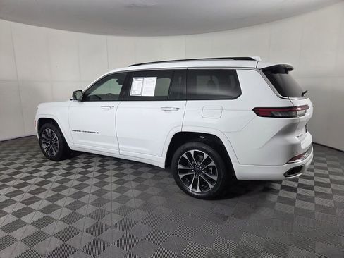Used 2021 Jeep Grand Cherokee L Overland w/ Luxury Tech Group IV AWD/4WD image 7