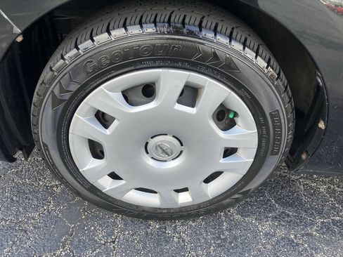 Used 2012 Scion xB FWD image 26