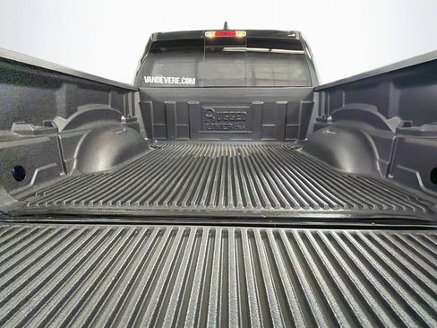 Used 2023 RAM 1500 Laramie AWD/4WD image 28