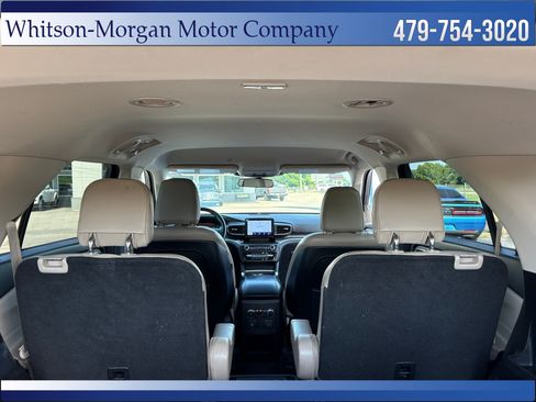Used 2020 Ford Explorer XLT w/ Equipment Group 202A AWD/4WD image 35