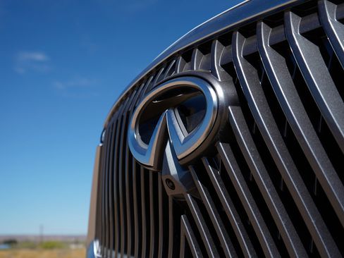 New 2026 INFINITI QX60 Luxe w/ Cargo Package image 4